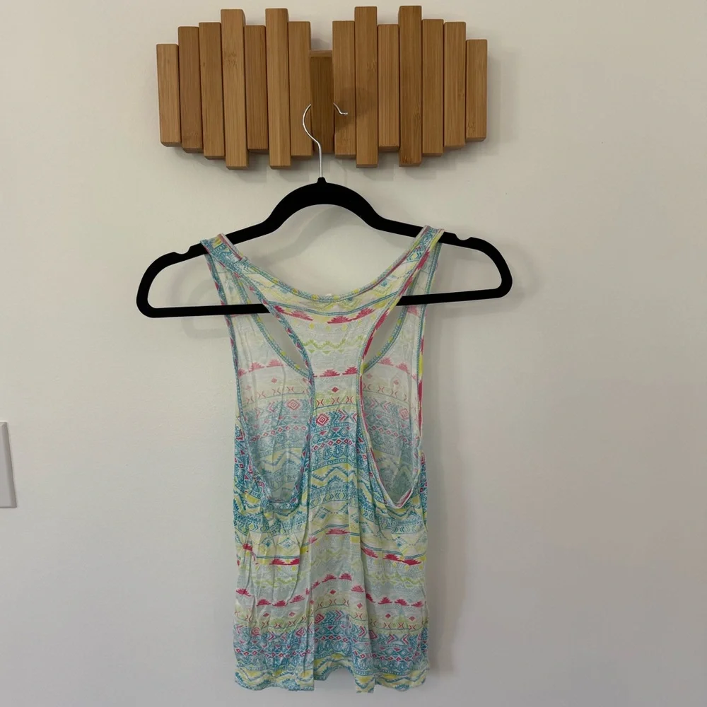 Juniors Aeropostale Tank, Size S - Picture 2 of 4